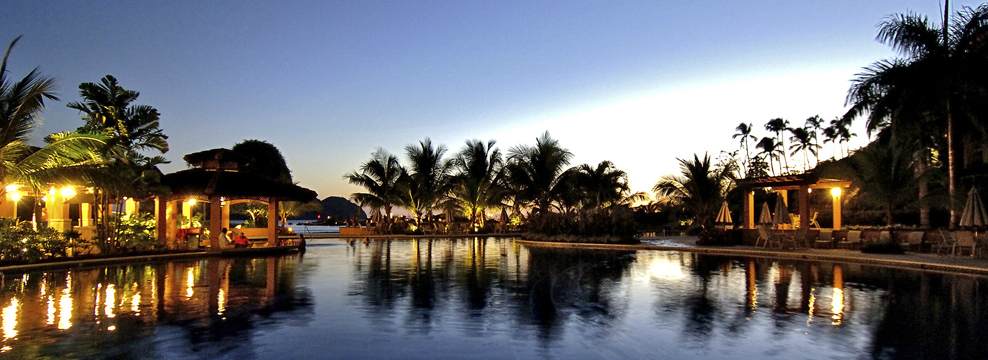 Los Suenos Resort beach club - Ocean view and golf vacation condos
