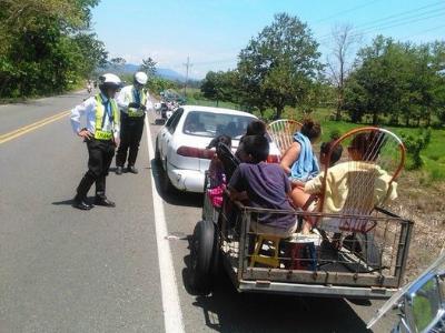 9 Weird ways transporting belongings in Costa Rica