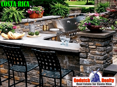 Design a bar and outdoor kitchen for your house in Costa Rica