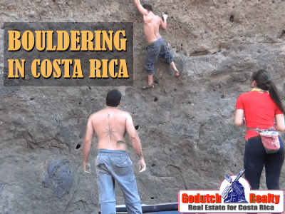 Bouldering in nature in Costa Rica