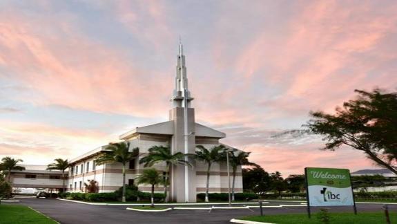 Costa Rica English language churches and religious services