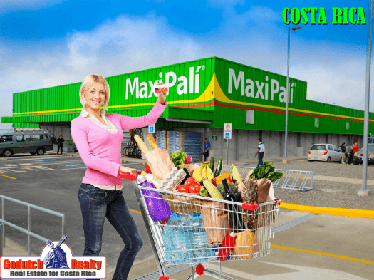 Shopping in supermarkets and general stores in Costa Rica