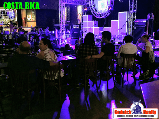 Music and entertainment in Jazz Café Costa Rica