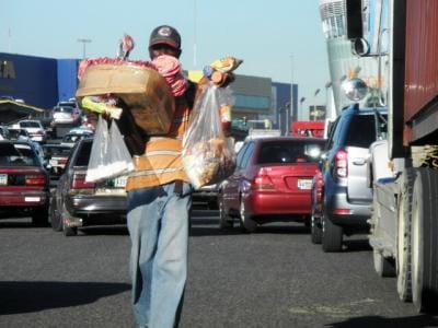 What can happen at the traffic light in Costa Rica?