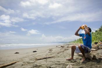 Winter in the US and Canada vs Winter in Costa Rica