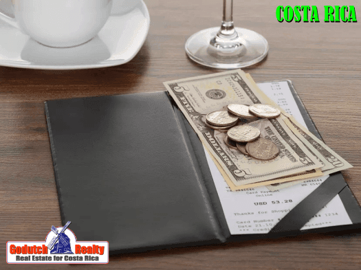 How to go about tipping in Costa Rica