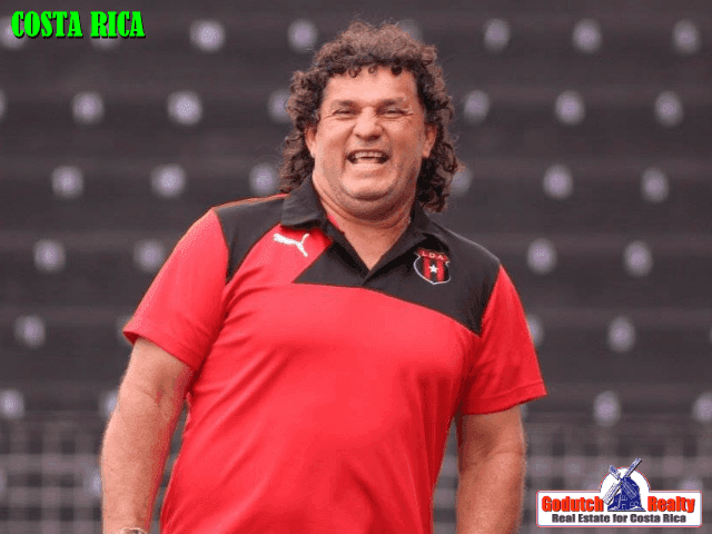 Mauricio "El Chunche" Montero, a very well-known soccer player Who is Macho and who is Negra - Nicknames in Costa Rica